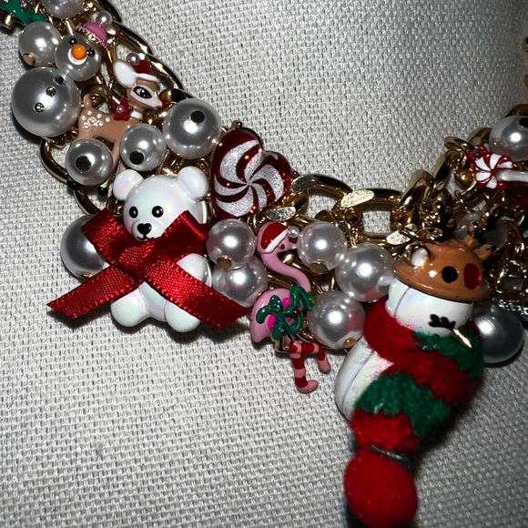 NWT Betsey Johnson Christmas Charm Necklace Faux Pearl Holiday Cluster STATEMEN - Picture 7 of 10